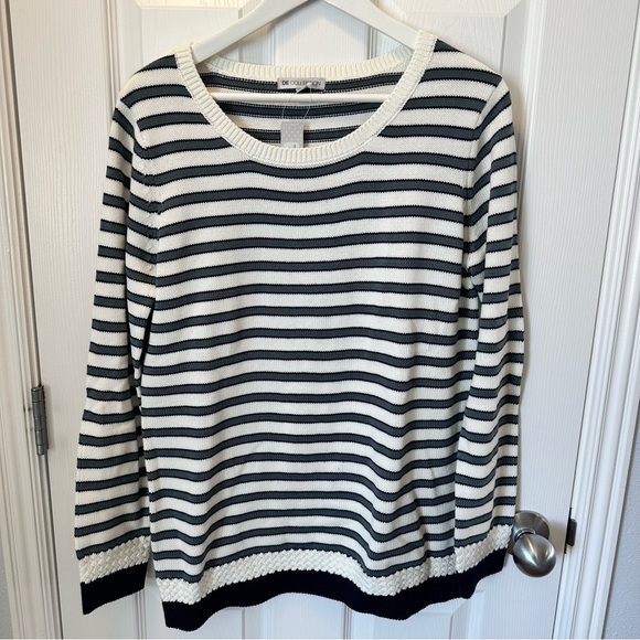 BNWT Boutique Nautical Navy & White Sweater 💙🤍⚓️ - Picture 1 of 7
